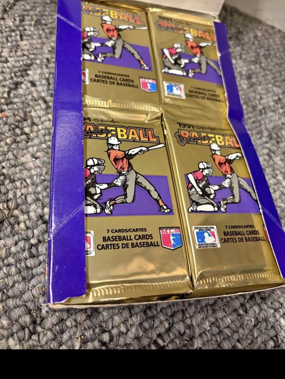 1991 Donruss Baseball Cards Box - Gold & Purple Wax Packs